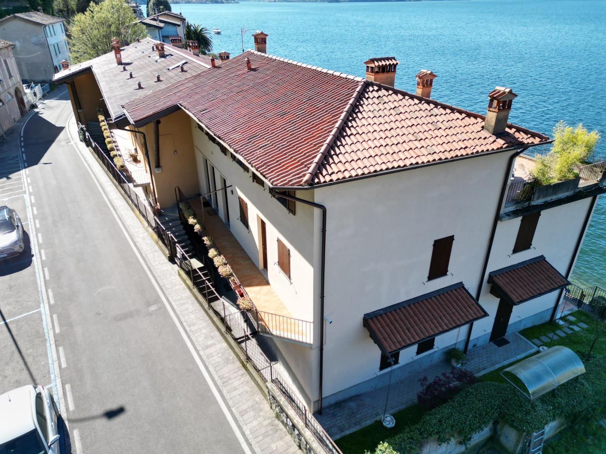 Casa Vacanze Finestra Del Pescatore Marone Eksteriør bilde